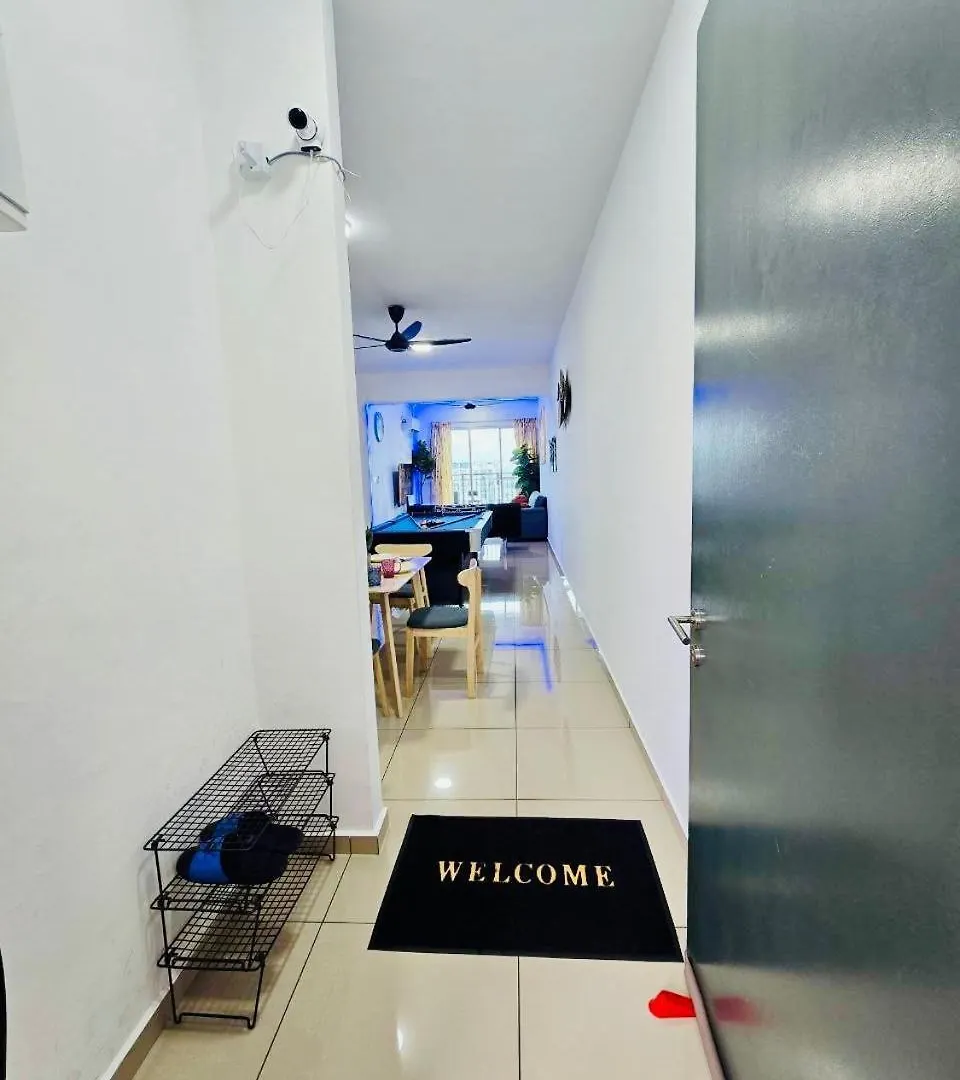 Modern Family-Fun Suites - Infinity Pool, Ps5, Pool Table, Indoor-Cinema With Balcony - M1 Bukit Mertajam Ma­lay­sia