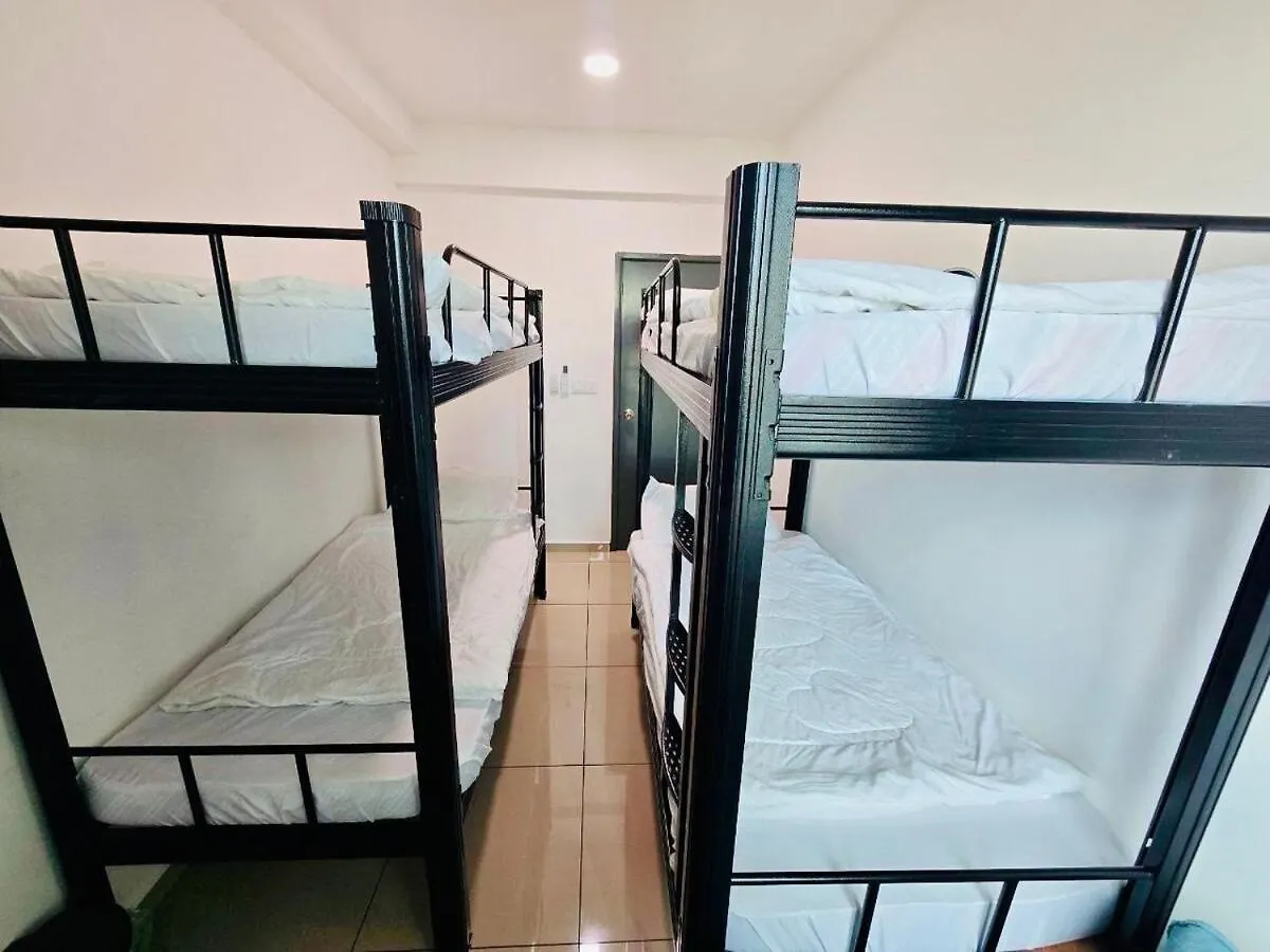 Appartamento Modern Family-Fun Suites - Infinity Pool, Ps5, Pool Table, Indoor-Cinema With Balcony - M1 Bukit Mertajam Malesia