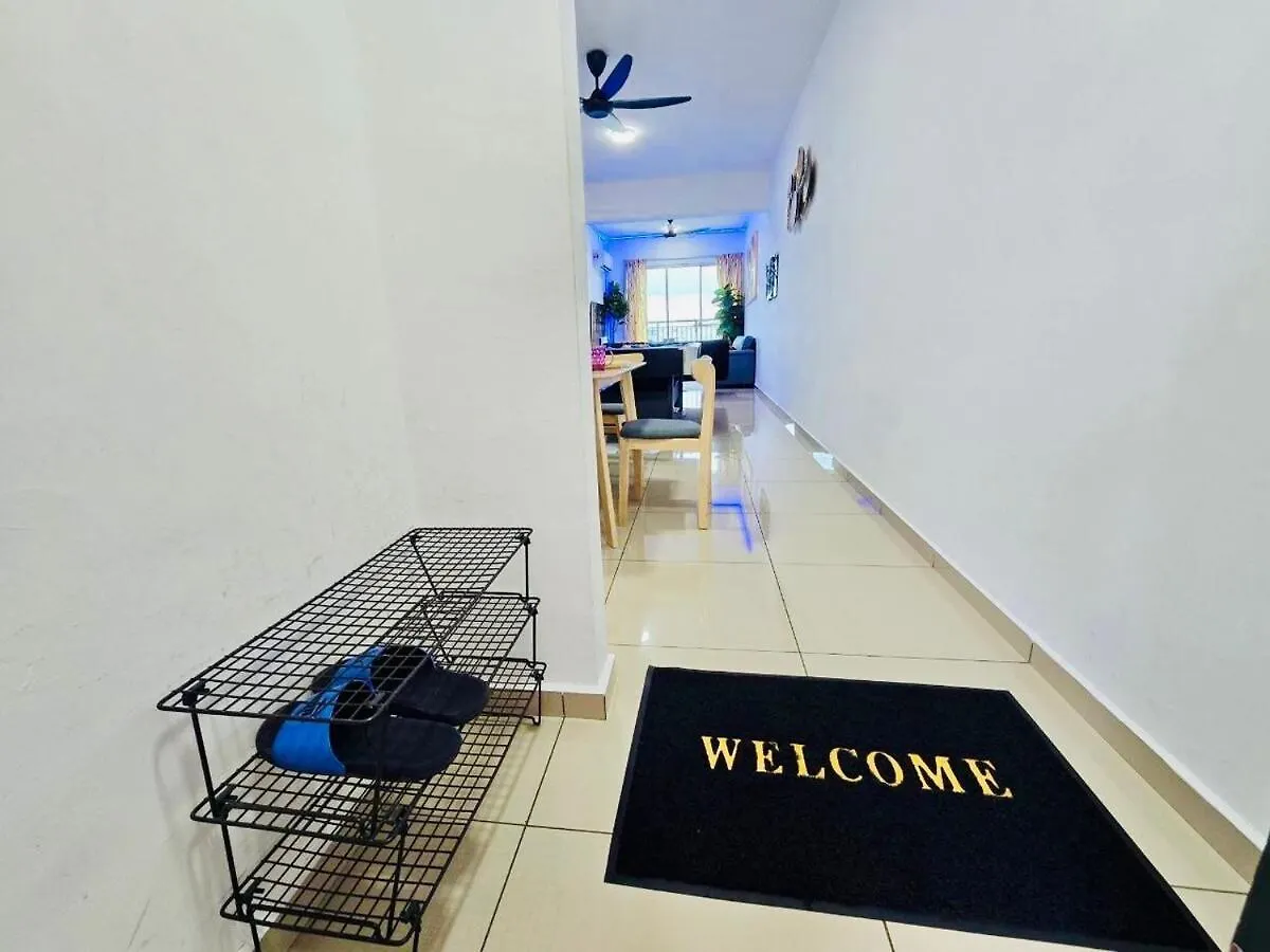 Modern Family-Fun Suites - Infinity Pool, Ps5, Pool Table, Indoor-Cinema With Balcony - M1 Bukit Mertajam 0*,